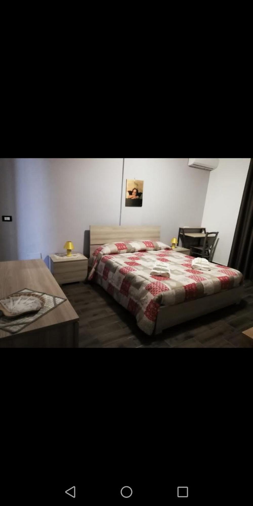 Hotel Siracusa Holiday House Syrakus Zimmer foto